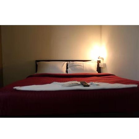 Hotel Saffron Inn مومباي المظهر الخارجي الصورة