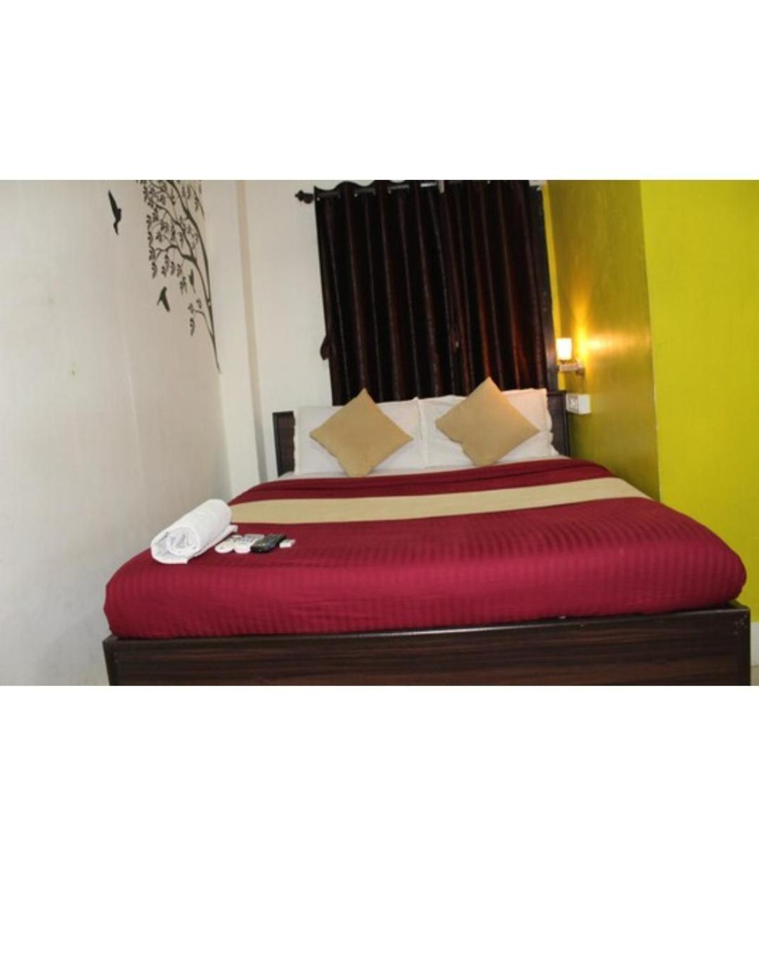 Hotel Saffron Inn مومباي المظهر الخارجي الصورة